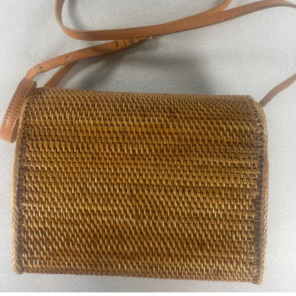 Nomad NextDoor Nusa Rattan Bag Handmade Bali Artisanal - Picture 3 of 12